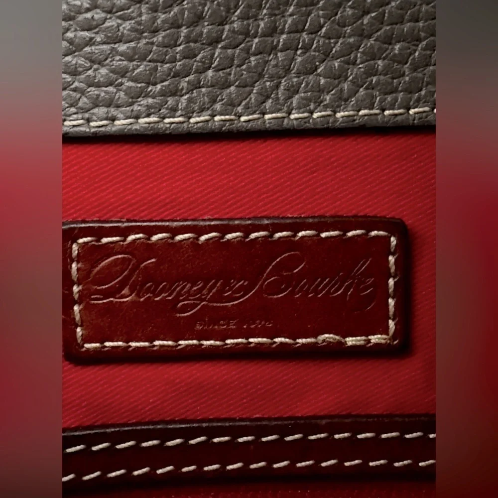 Dooney & Bourke | Pebble Small Sloan Elephant